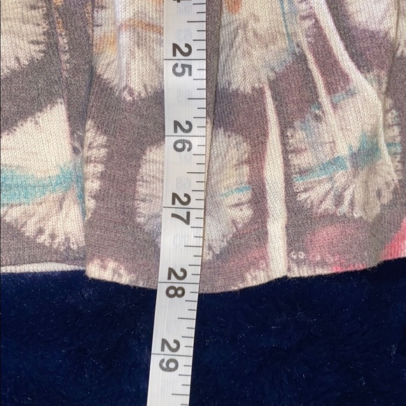 πππONE WORLD BRAND. LONG SLEEVE. FITTED BUST.LONG FIT - Picture 6 of 9